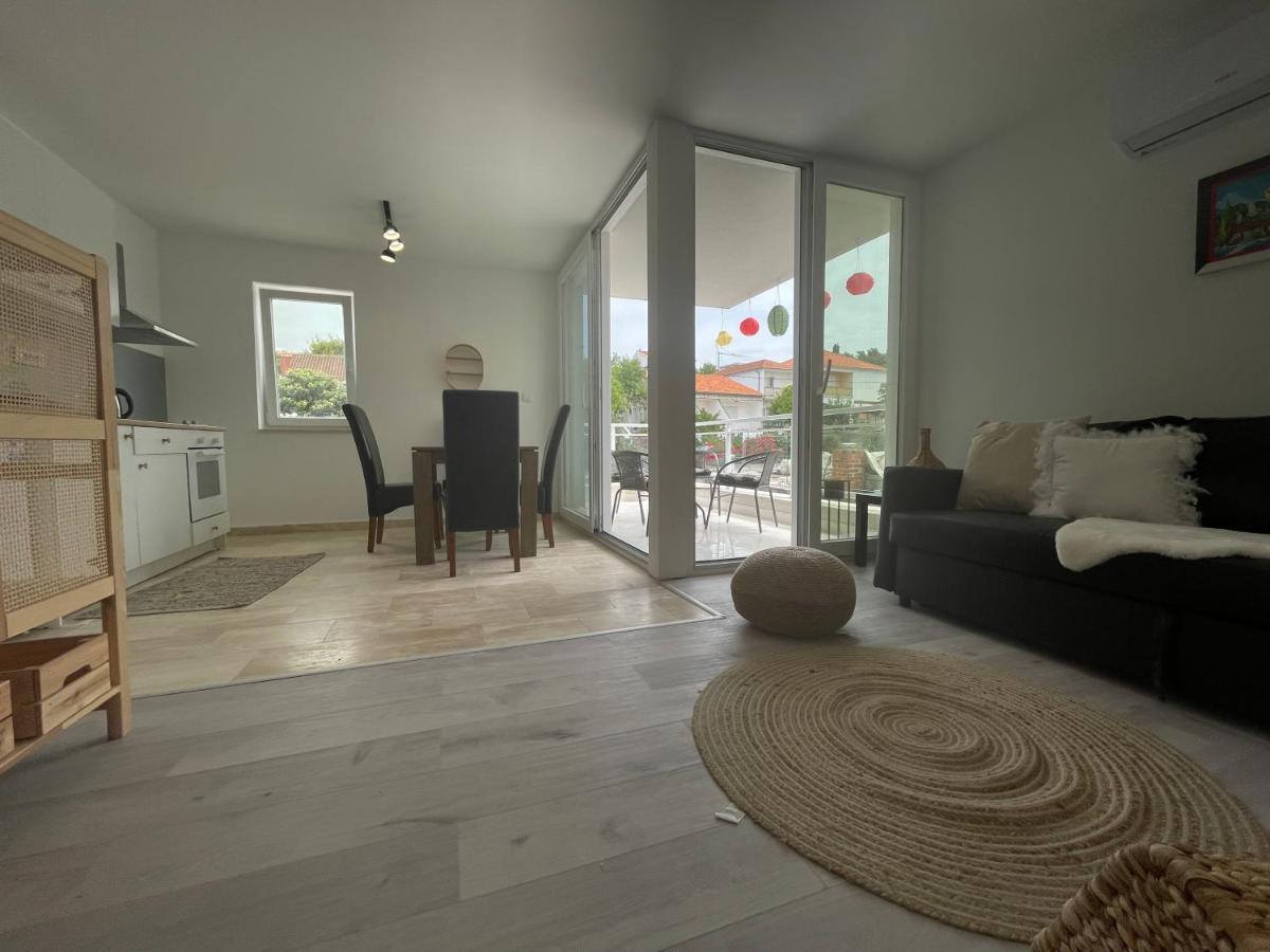 Vila Regina Apartment Paloma With Swimming Pool Jezera Dış mekan fotoğraf