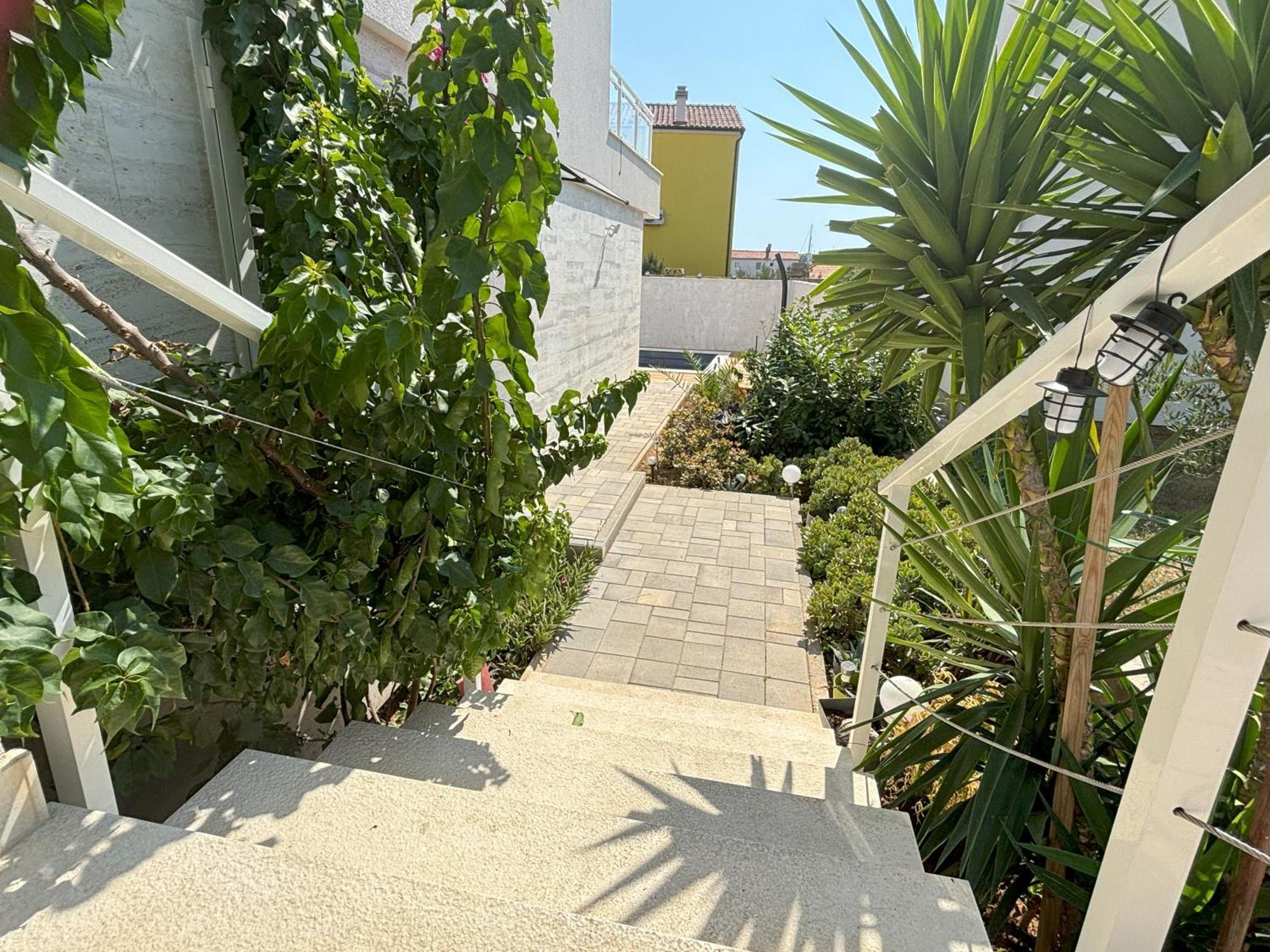 Vila Regina Apartment Paloma With Swimming Pool Jezera Dış mekan fotoğraf